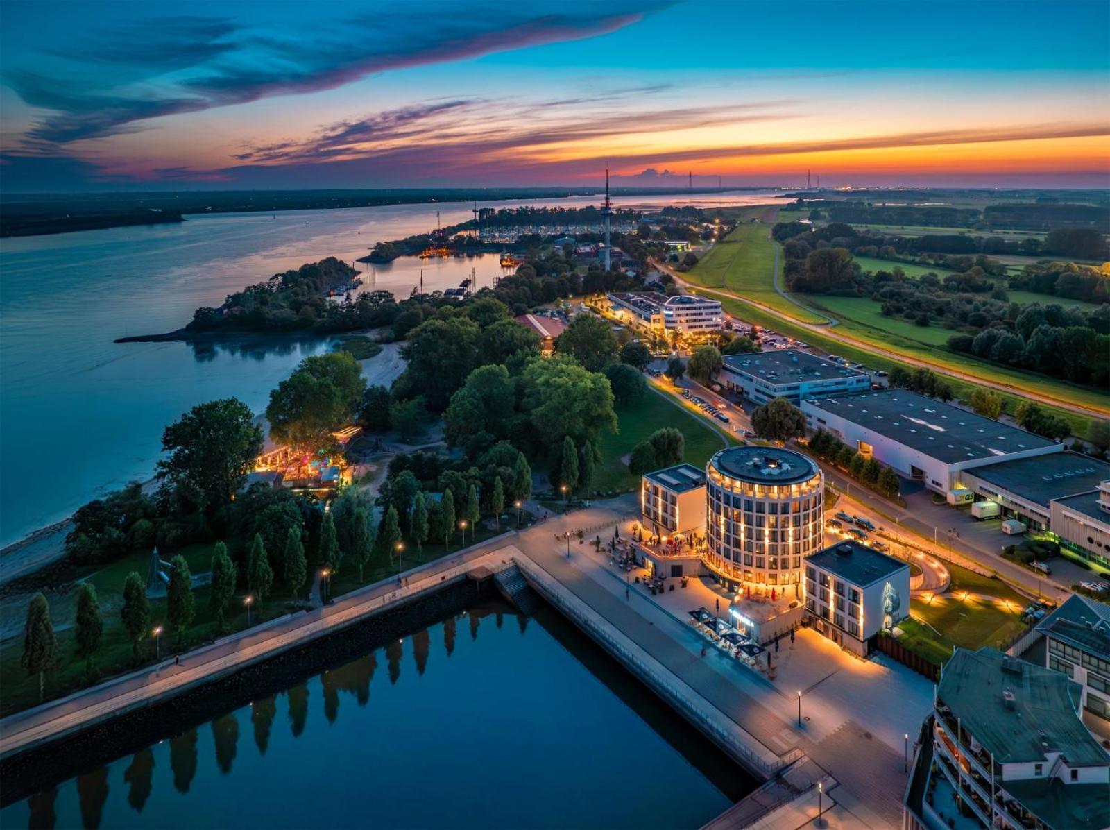 Hotelhafenwedel Esterno foto